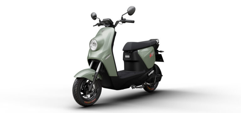 VinFast ra mắt bộ đôi xe máy điện Zgoo và Flazz, giá từ 14,9 triệu