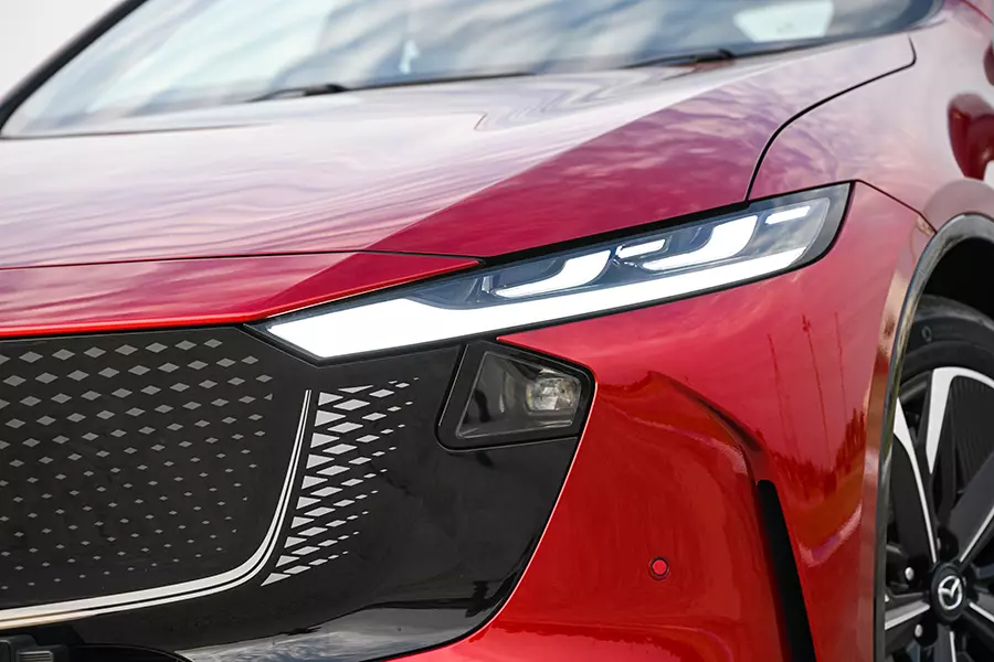 Mazda 6e - sedan hạng trung thay thế Mazda6 - đã được chốt giá tại Thái Lan - Ảnh 3.