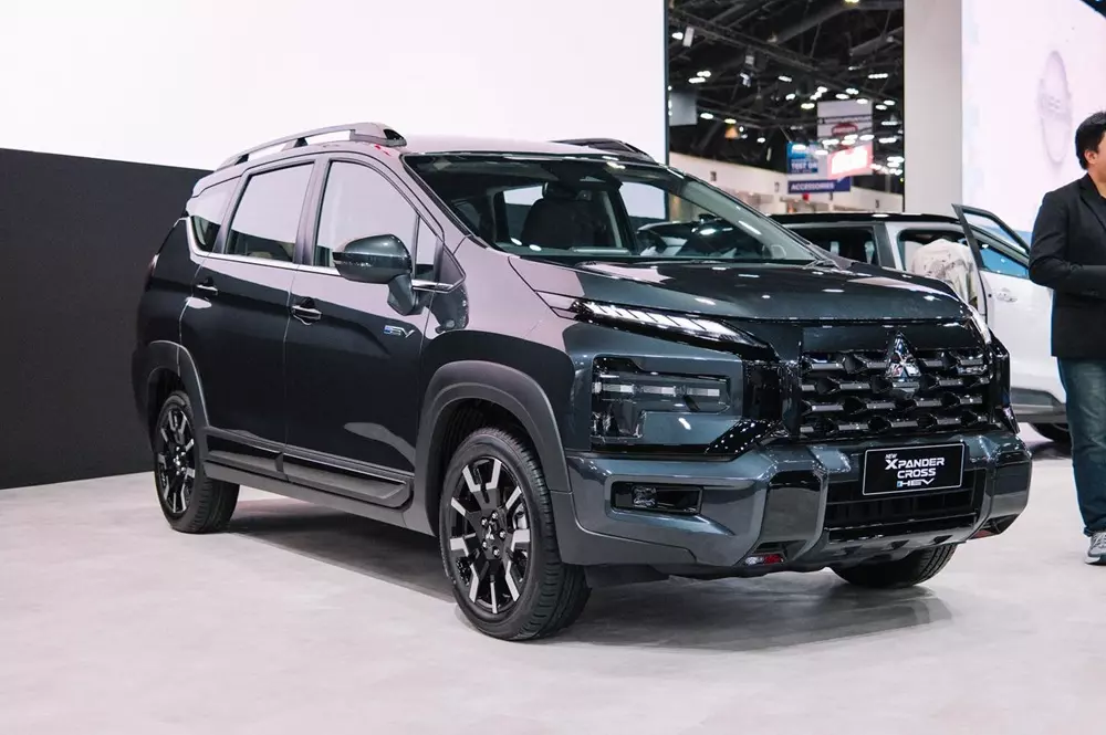 Mitsubishi Xpander Hybrid ra mắt bản nâng cấp, đã có 6 túi khí và hệ thống an toàn chủ động ADAS - Ảnh 3.