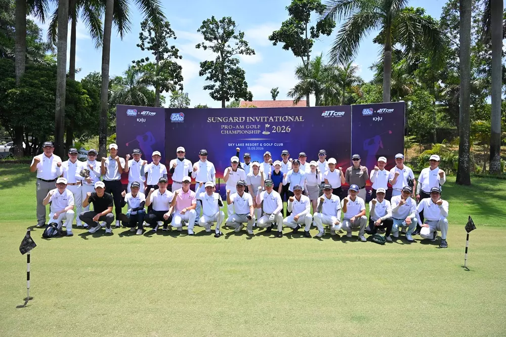 Toàn cảnh lễ khai mạc tại sân golf Toàn cảnh lễ khai mạc tại sân golf