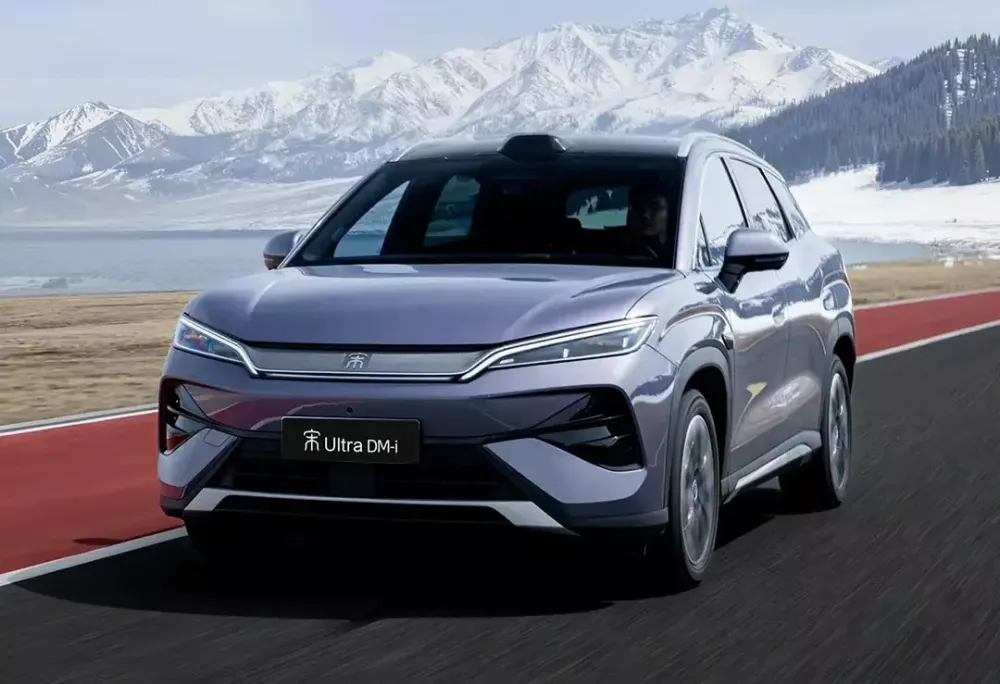 SUV hạng trung BYD Song Ultra DM-i chính thức ra mắt, có thể chạy 1.845 km không nghỉ - Ảnh 6. SUV hạng trung BYD Song Ultra DM-i chính thức ra mắt, có thể chạy 1.845 km không nghỉ - Ảnh 6.