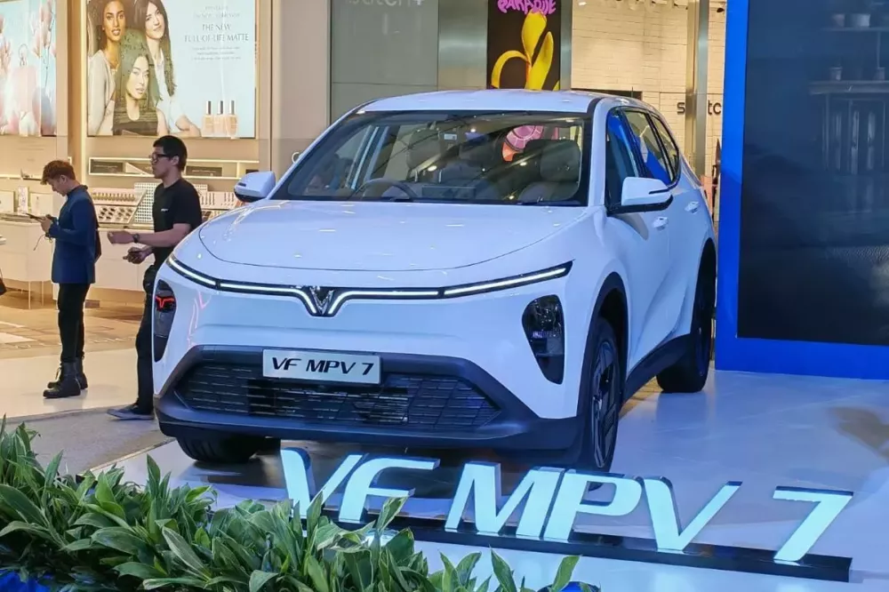 VinFast VF MPV 7 chính thức xuất xưởng tại nhà máy ở Indonesia- Ảnh 3. VinFast VF MPV 7 chính thức xuất xưởng tại nhà máy ở Indonesia- Ảnh 3.