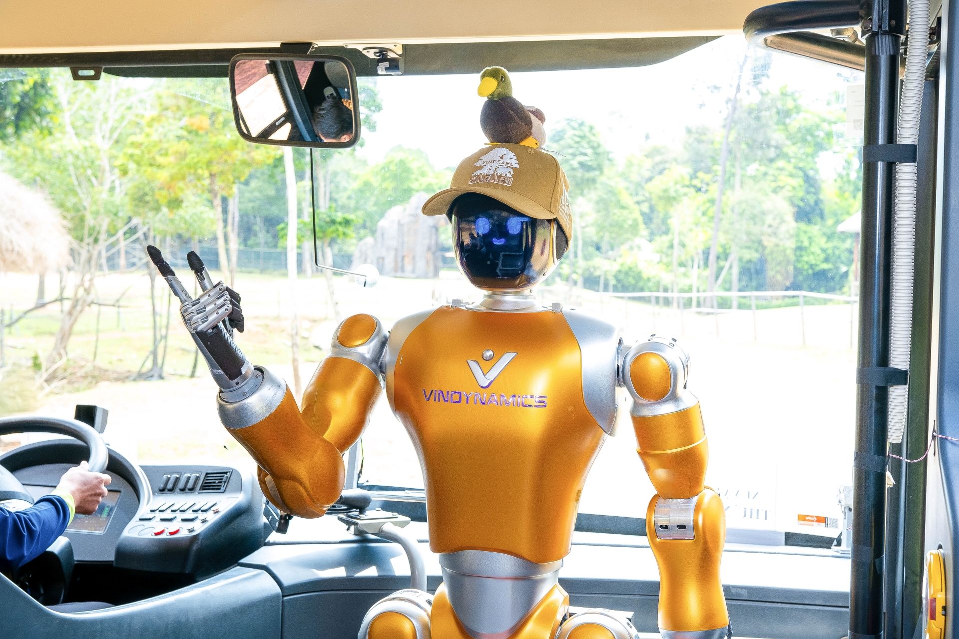 vinrobot-01.jpg vinrobot-01.jpg
