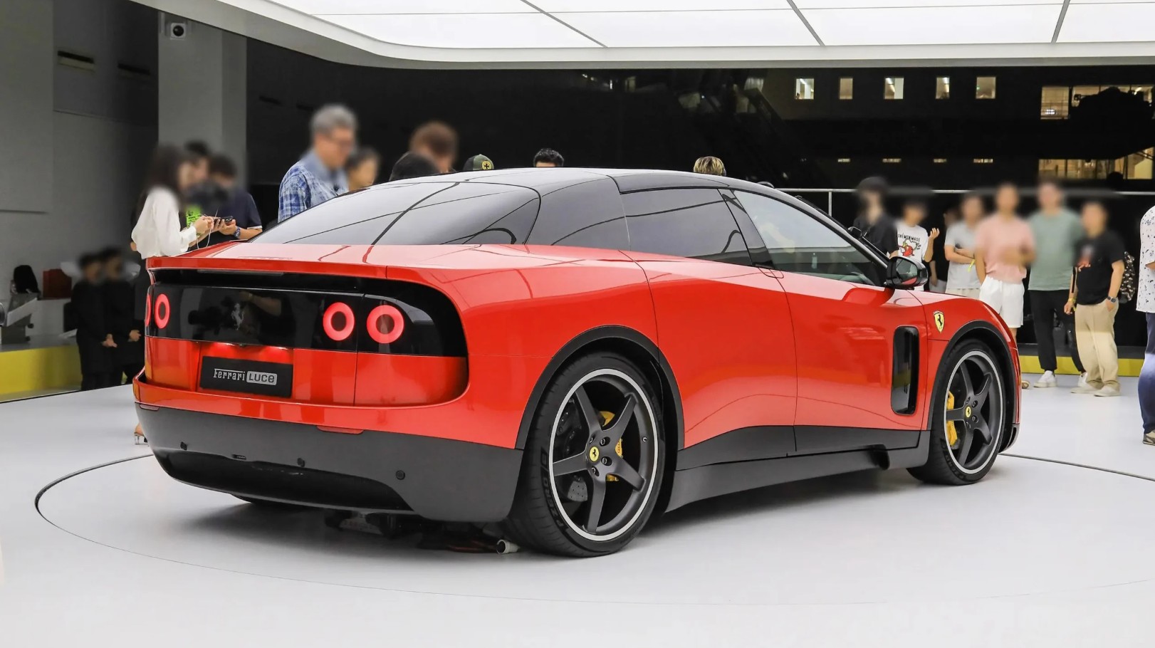 Ferrari Luce 2.jpg Ferrari Luce 2.jpg