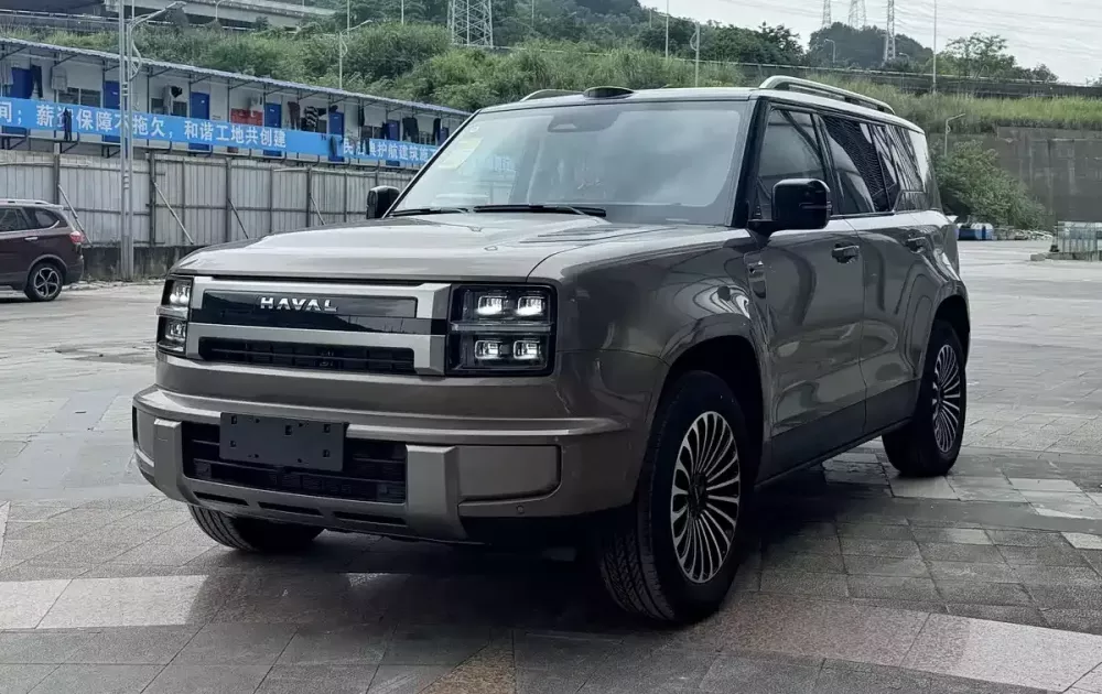 haval-gwm-h10-12-5ba4-1 Haval GWM H10 có thể chạy 180 km mà không cần xăng