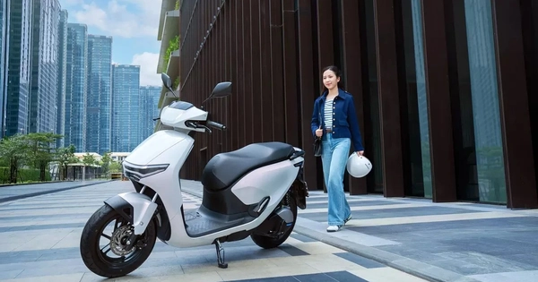 Xe máy điện đổi pin Honda CUV e: chính thức được mở bán tại Việt Nam, giá từ 44,1 triệu đồng