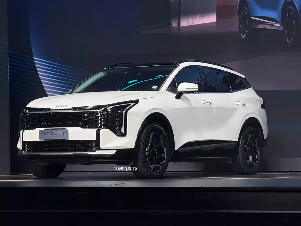 Kia Sportage được nâng cấp sau 4 năm có mặt tại Việt Nam, thêm động cơ hybrid tiết kiệm xăng Kia Sportage được nâng cấp sau 4 năm có mặt tại Việt Nam, thêm động cơ hybrid tiết kiệm xăng