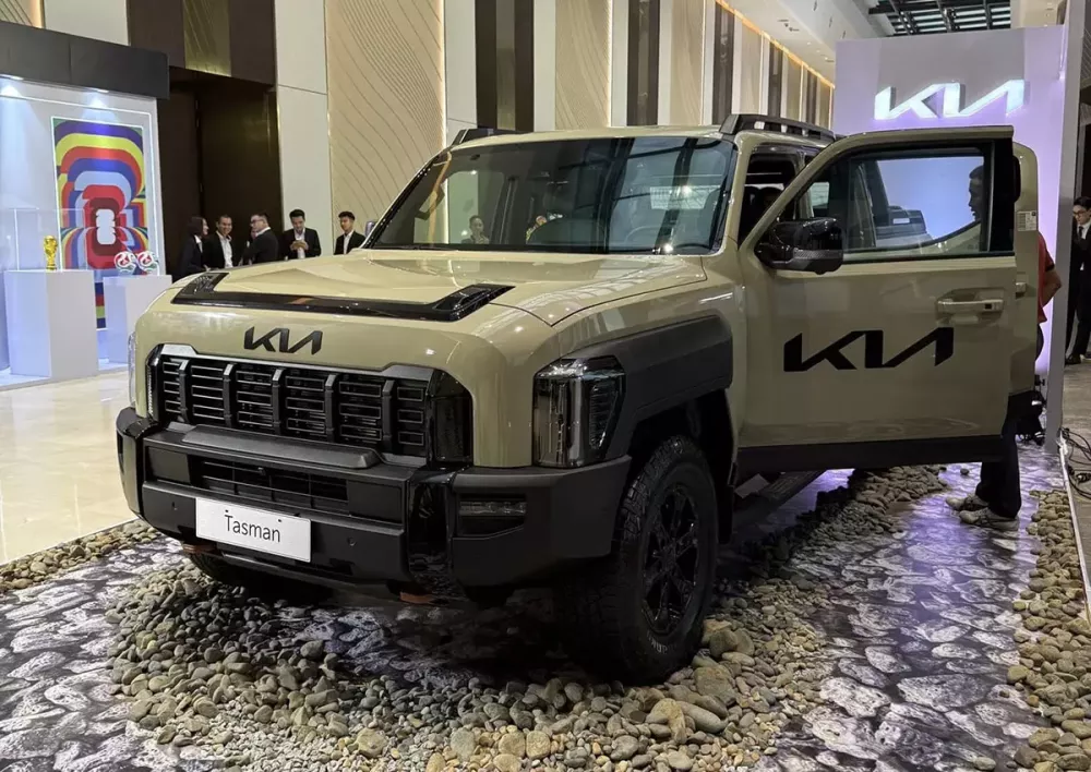 Xe bán tải Kia Tasman bất ngờ được đưa về Việt Nam trưng bày nhưng chưa bán ra - Ảnh 1. Xe bán tải Kia Tasman bất ngờ được đưa về Việt Nam trưng bày nhưng chưa bán ra - Ảnh 1.