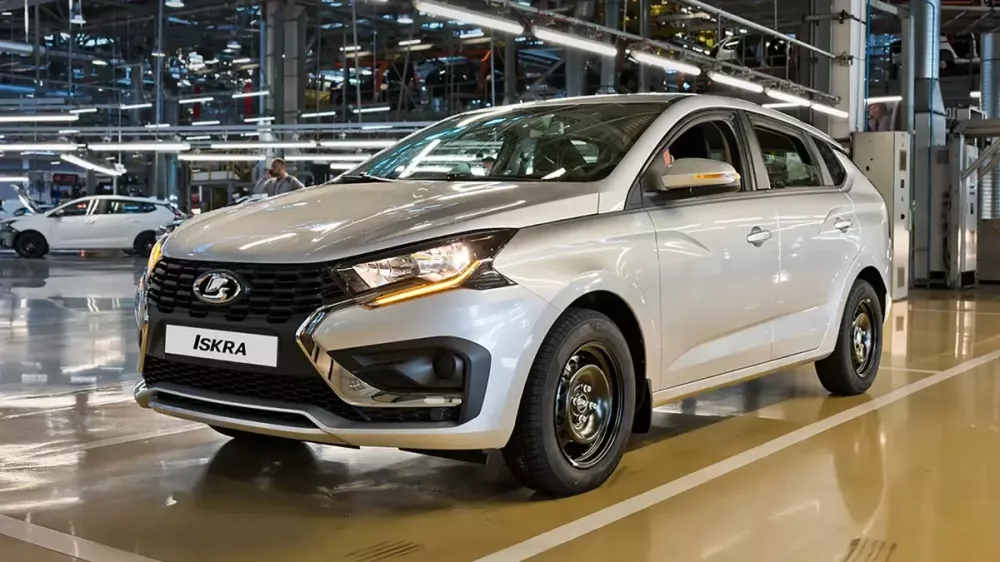 lada-iskra-sw-drive-7f44-1 Lada ra mắt mẫu xe vừa thực dụng vừa rẻ