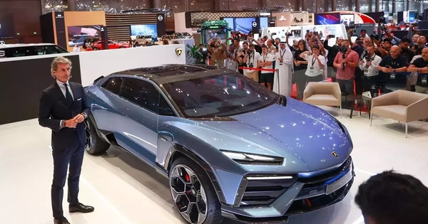 Sau phản ứng dữ dội với Ferrari Luce, sếp Lamborghini cảm thấy quyết định hủy kế hoạch xe điện là đúng đắn