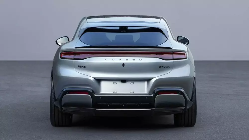 Khu vực phía sau của Luxeed RX gợi liên tưởng đến xe Aston Martin