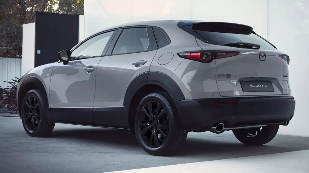 Mazda CX-30 2027 ra mắt, được trang bị đèn pha Matrix LED "xịn sò" hơn và vẫn có hộp số sàn - Ảnh 2. Mazda CX-30 2027 ra mắt, được trang bị đèn pha Matrix LED "xịn sò" hơn và vẫn có hộp số sàn - Ảnh 2.