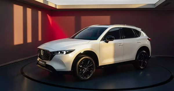 Mazda CX-5 giảm giá thêm một nấc, xuống còn 689 triệu đồng, cơ hội nào cho các đối thủ?