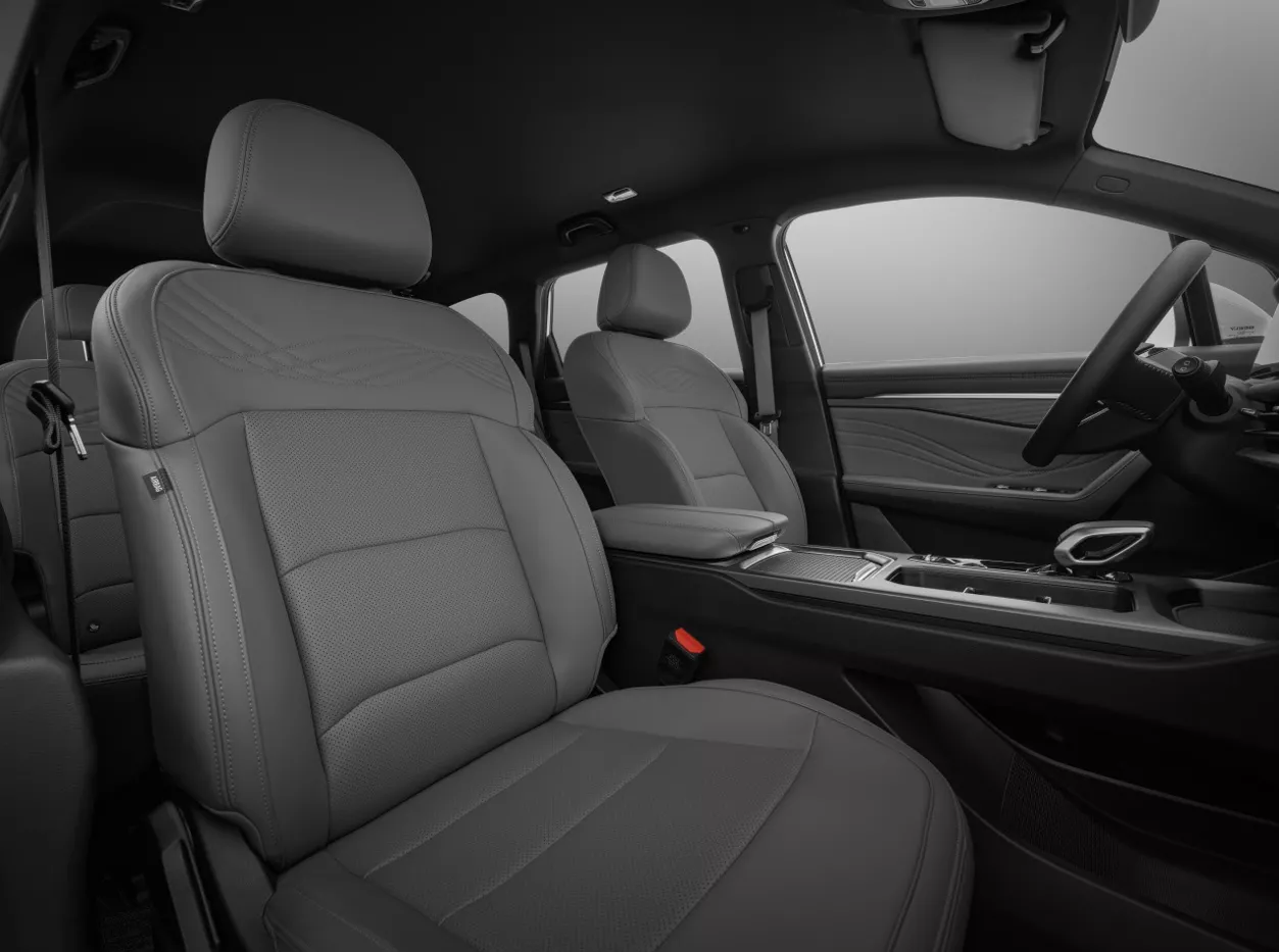 SUV 7 chỗ Geely Okavango chào sân Việt Nam với giá từ 739 triệu cùng ưu đãi 50% phí trước bạ - Ảnh 5. SUV 7 chỗ Geely Okavango chào sân Việt Nam với giá từ 739 triệu cùng ưu đãi 50% phí trước bạ - Ảnh 5.