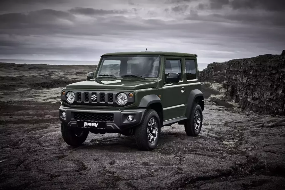 Suzuki Việt Nam giảm giá sâu hơn cho Jimny, quyết giải phóng hàng tồn kho Suzuki Việt Nam giảm giá sâu hơn cho Jimny, quyết giải phóng hàng tồn kho