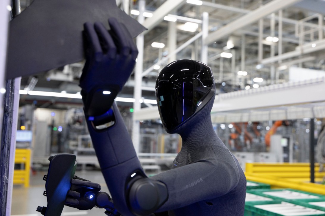 BMW- robot-2.jpg BMW- robot-2.jpg