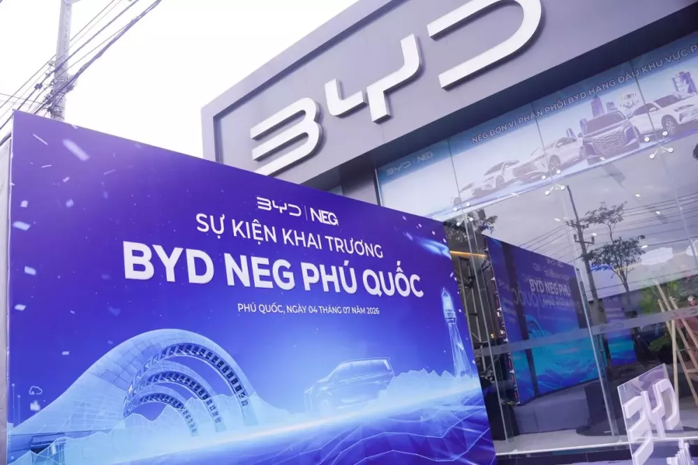 dsc04555-914a BYD NEG Phú Quốc khai trương showroom chuẩn Quốc tế, thúc đẩy hệ sinh thái giao thông xanh tại đảo ngọc- Ảnh 1.