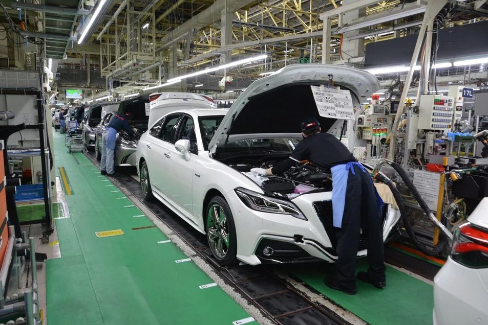 toyota-crown-manufacturing-plant-factory-1.jpg toyota-crown-manufacturing-plant-factory-1.jpg