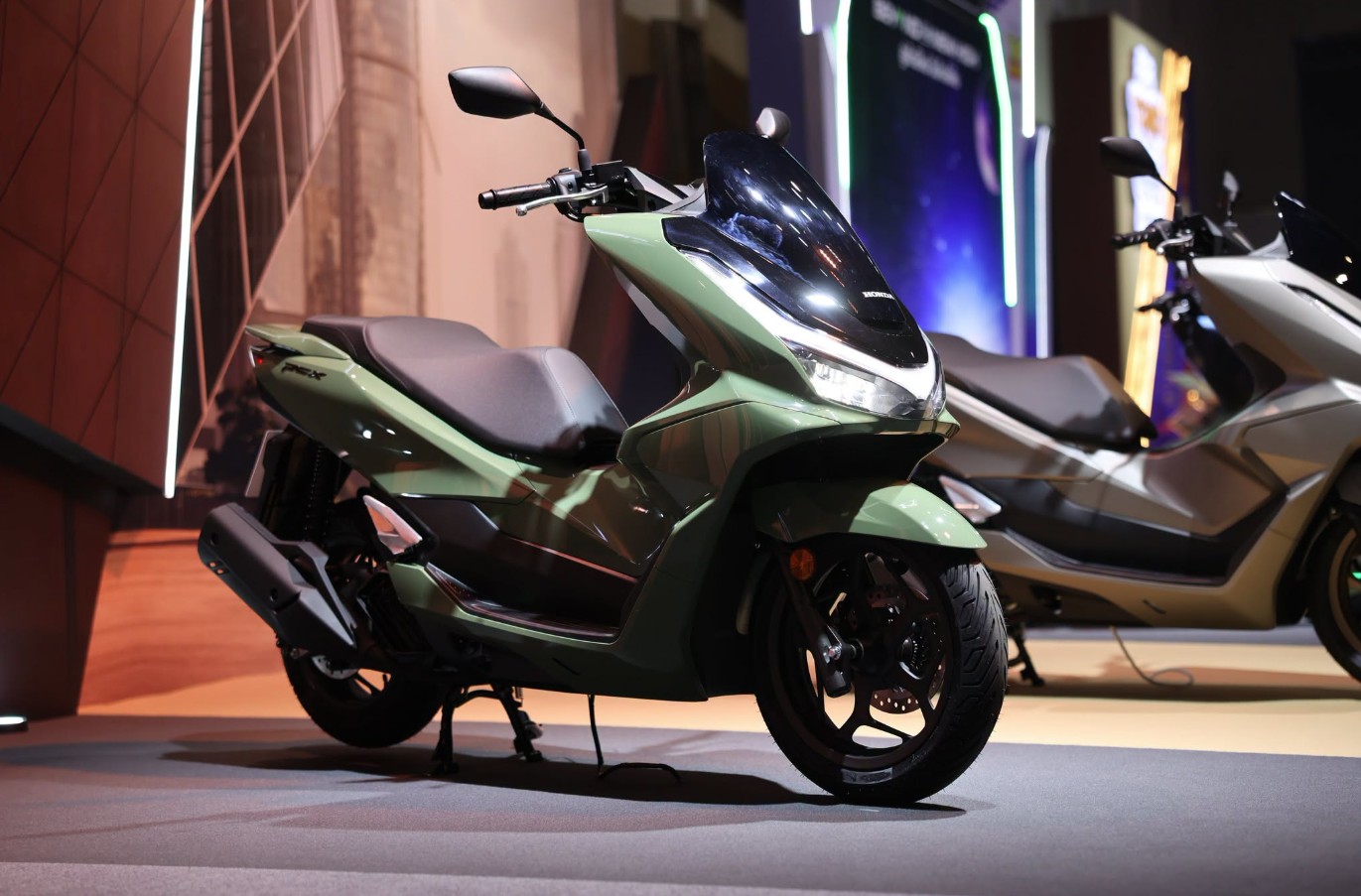 Honda PCX160 -2.jpg Honda PCX160 -2.jpg