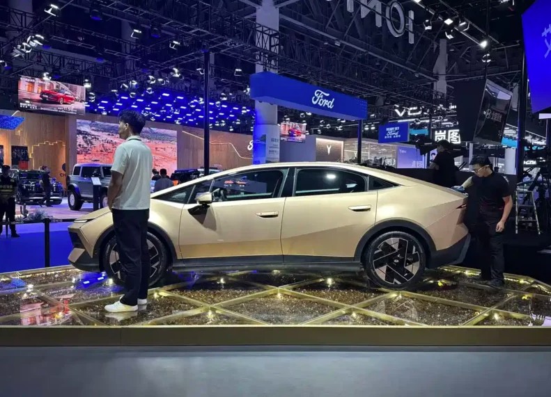 Hyundai Ioniq V -a3.jpg Hyundai Ioniq V -a3.jpg