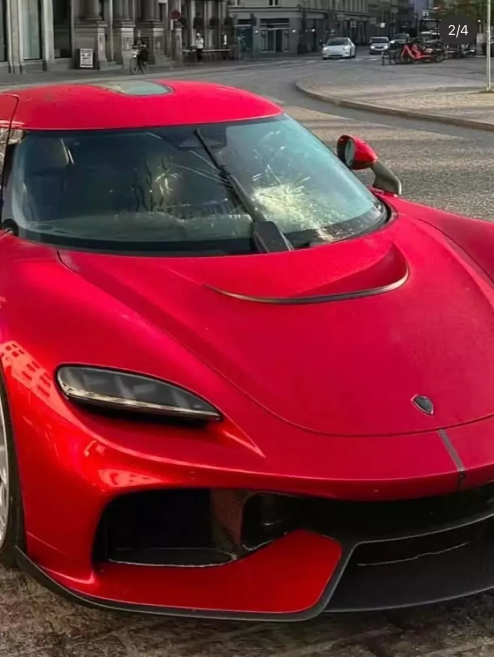 koenigsegg-gemera-5-5ad9 Chiếc Koenigsegg Gemera trị giá 3 triệu USD đầu tiên trên thế giới bị đập phá chỉ vài ngày sau khi bàn giao cho chủ nhân - Ảnh 3.