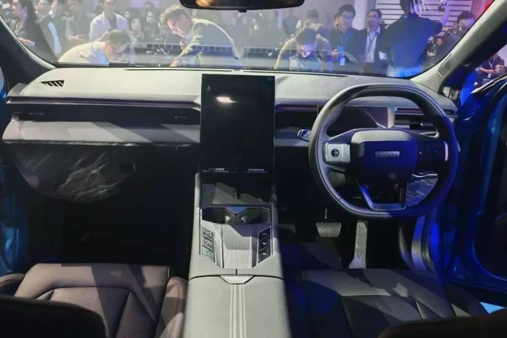 omoda-4-ev-10-e0aa Khoang lái của Omoda 4 EV