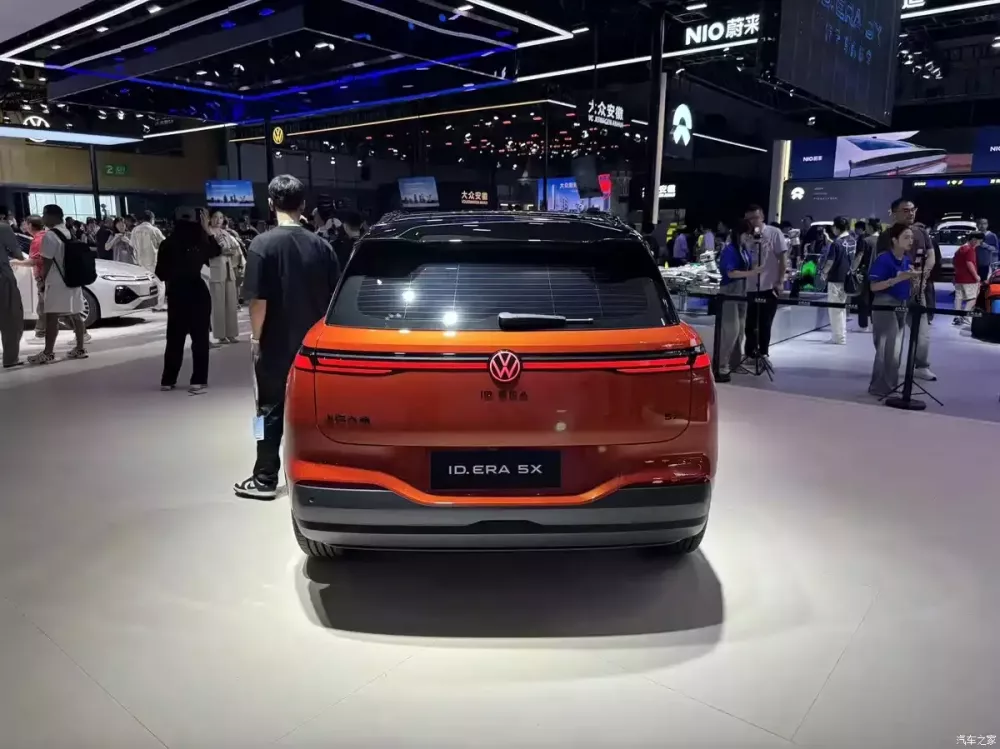 volkswagen-id-era-5x-4-f9de Volkswagen ID. Era 5X sở hữu thiết kế nở hậu phía sau