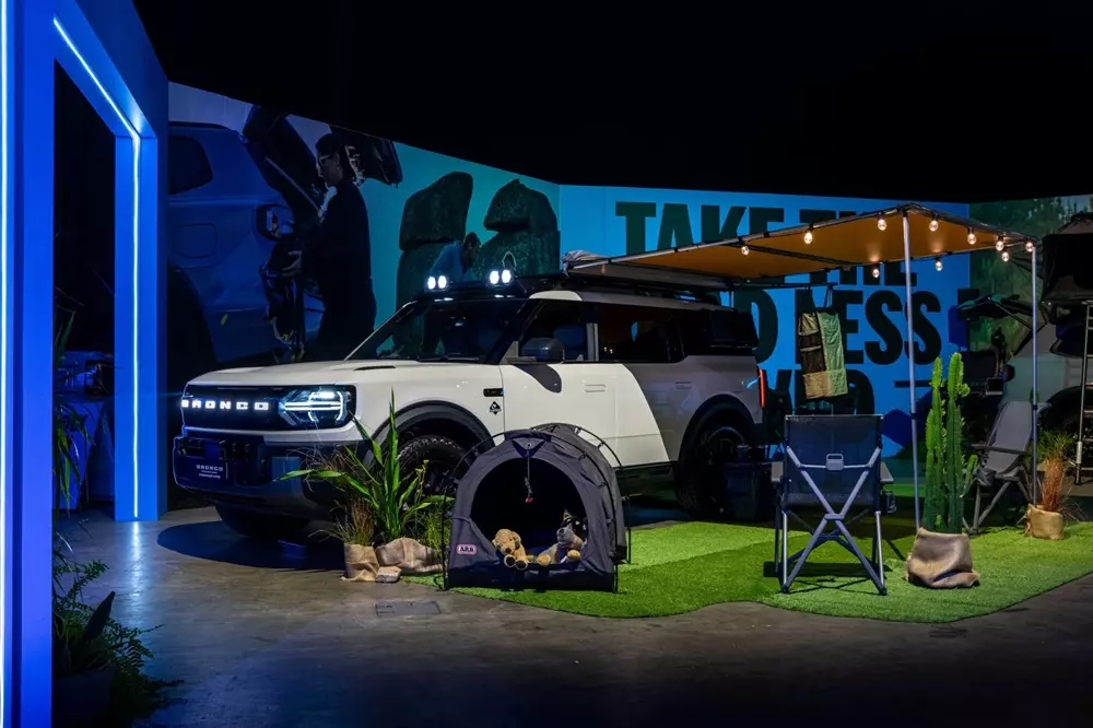 ford-bronco-basecamp-2-63d8 Ford Bronco Basecamp được giới thiệu tại Úc