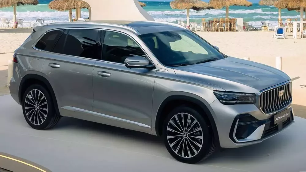 geely-monjaro-em-i-b4f7-1 Geely Monjaro EM-i chính thức được mở bán, chạy 130 km không cần động cơ xăng - Ảnh 2.