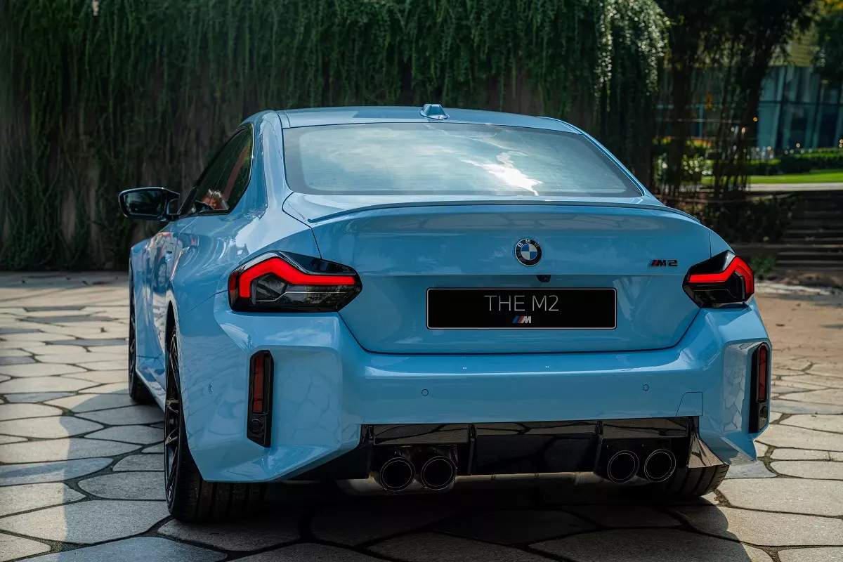 Chi tiết BMW M2 giá từ 4,099 tỷ đồng, mạnh 480 mã lực tại Việt Nam - Ảnh 5.