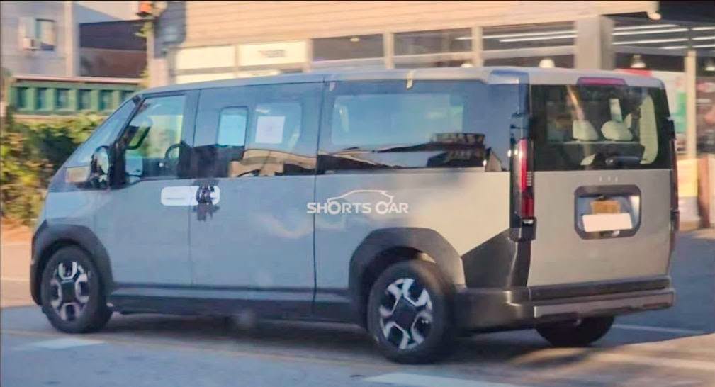 Kia PV7 6.jpeg Kia PV7 6.jpeg