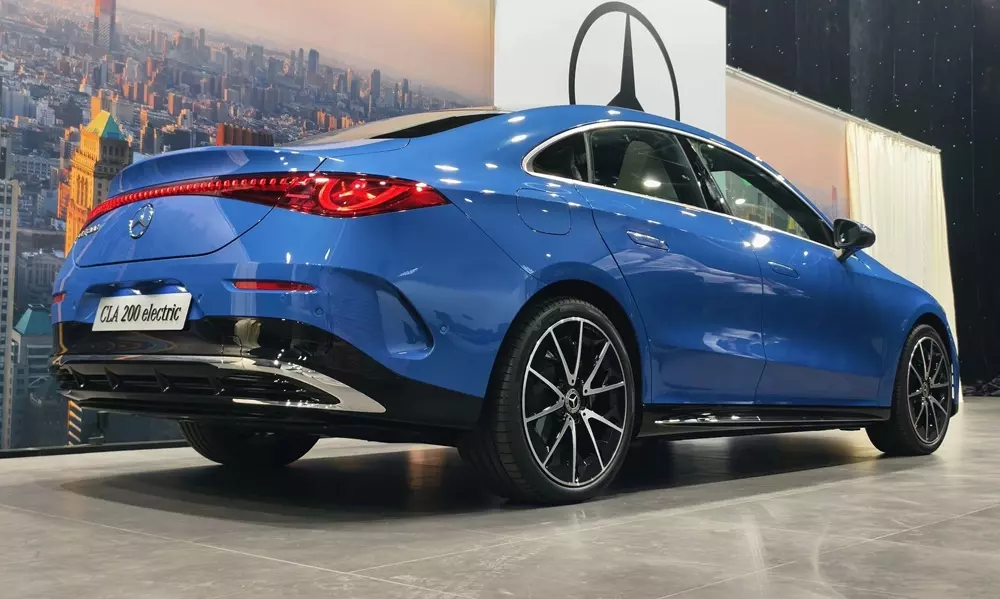 mercedes-cla-200-electric-2-105f Mercedes-Benz CLA 200 Electric sở hữu phạm vi di chuyển hơn 500 km sau 1 lần sạc pin