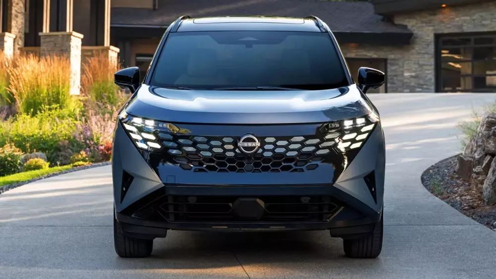 nissan-x-trail-hybrid-2027-5-e49b Nissan X-Trail Hybrid 2027 chính thức ra mắt, thách thức Toyota RAV4 và Honda CR-V - Ảnh 2.