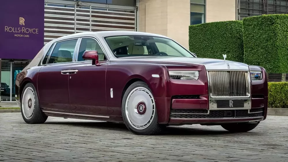rolls-royce-phantom-hummingbird-bbb1-1 Ra mắt Rolls-Royce Phantom Hummingbird độc nhất vô nhị với những chi tiết khảm vỏ bào ngư - Ảnh 1.