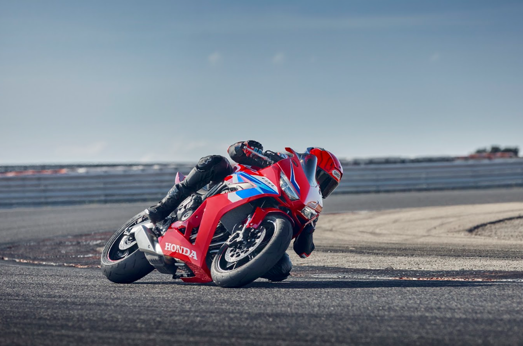 CBR650R.png CBR650R.png