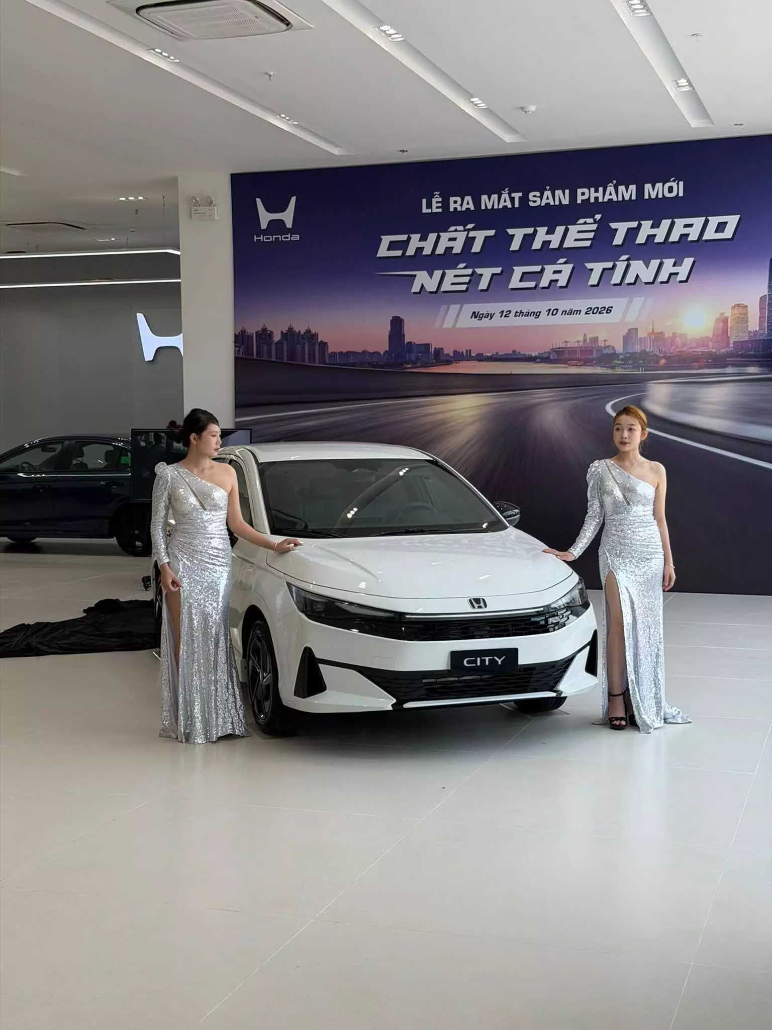 city1-4df7 Honda City mới tại Việt Nam: 2 phiên bản, giá từ 539 triệu đồng - Ảnh 1.
