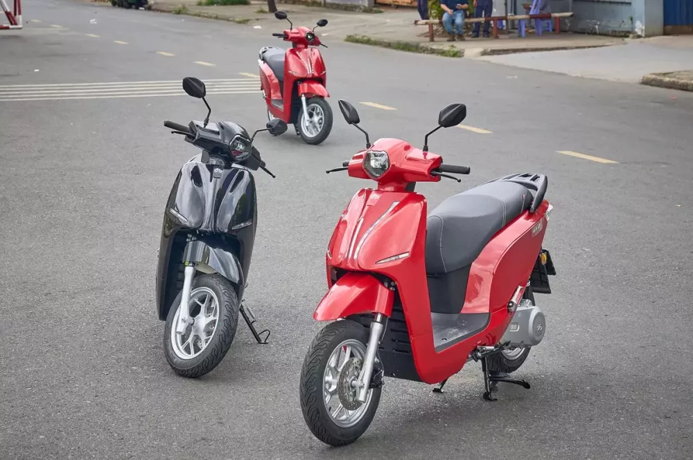 dat-bike-era-32fb Xe máy điện Dat Bike ERA nhận 20.000 đơn đặt hàng sau 5 tháng ra mắt Việt Nam
