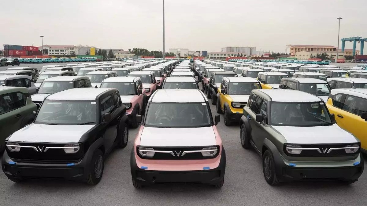 Thị trường ô tô Việt Nam tăng trưởng mạnh nhất Đông Nam Á, bám sát Thái Lan về doanh số
