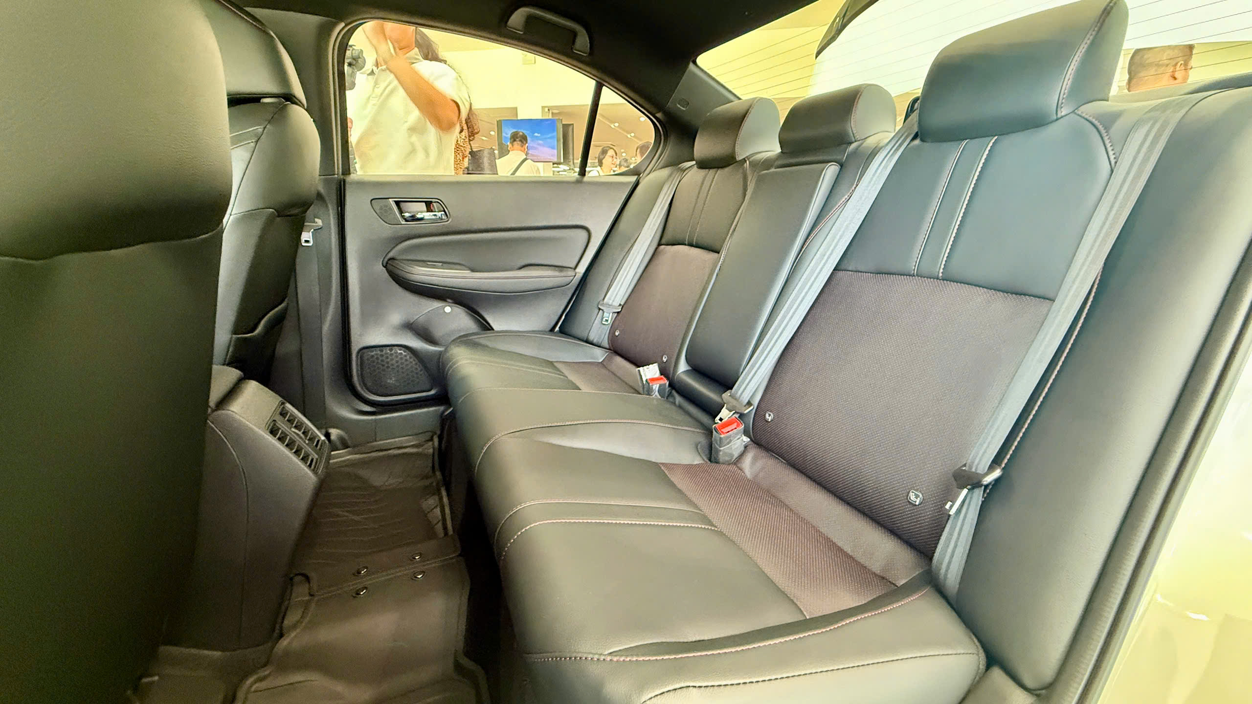 Honda City 2026 (3).jpg Honda City 2026 (3).jpg