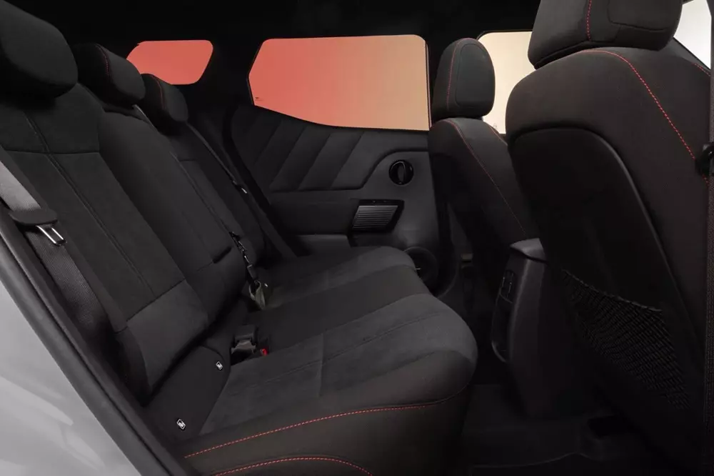 Vén màn Hyundai Bayon 2027 dành cho thị trường phát triển, thiết kế như Tucson thu nhỏ - Ảnh 11.