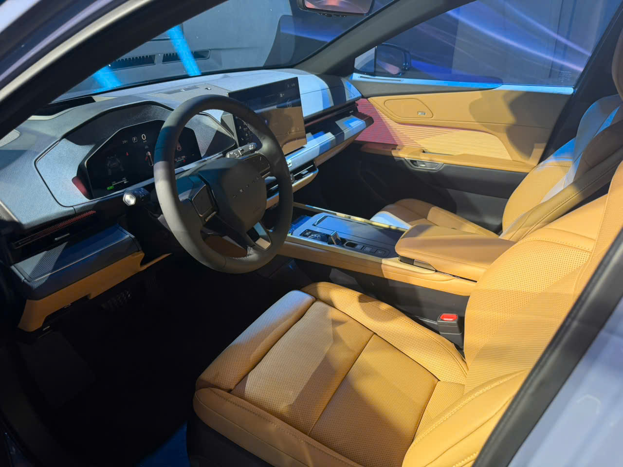 Lexus ES 500e 2.jpg Lexus ES 500e 2.jpg