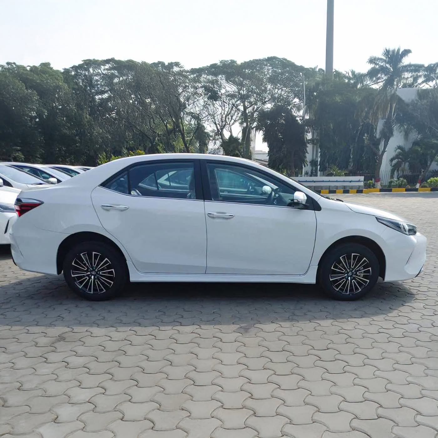 Toyota Corolla 3.jpg Toyota Corolla 3.jpg